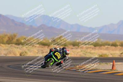 media/Oct-29-2022-CVMA (Sat) [[14c0aa3b66]]/Race 11 Amateur Supersport Open/